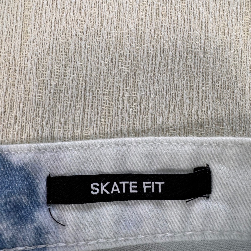 Jaded London Skate Fit Cloud Print Blue White Denim Jeans W32 L30 Dreamcore - Picture 3 of 11